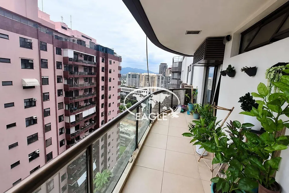 Cobertura, 3 quartos, 202 m² - Foto 1