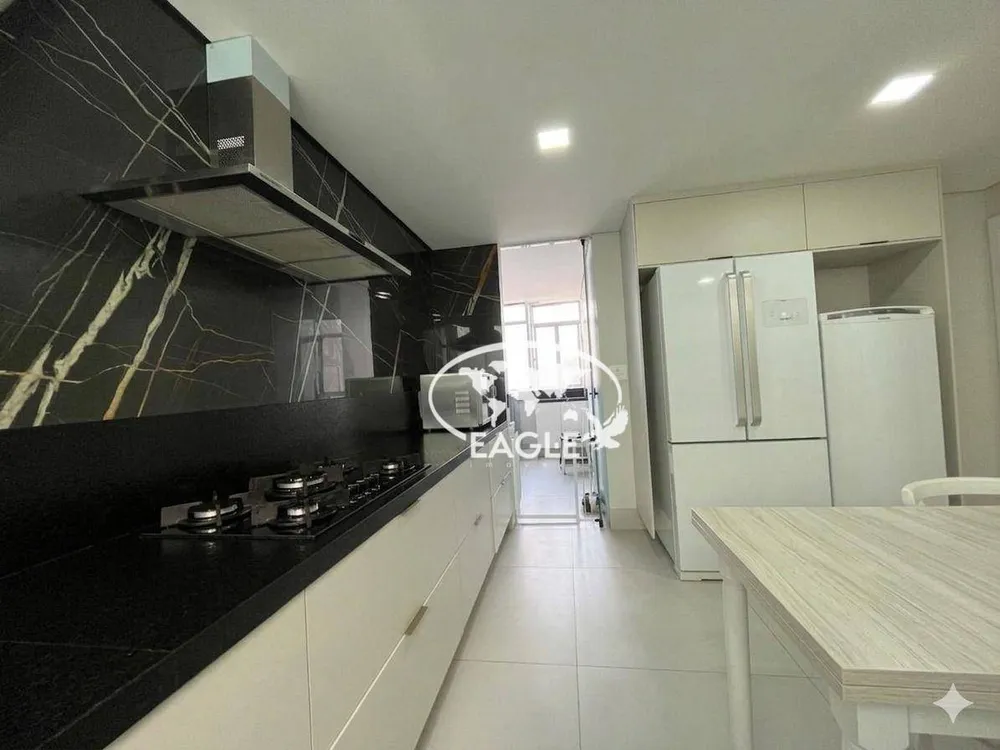 Cobertura, 3 quartos, 320 m² - Foto 23