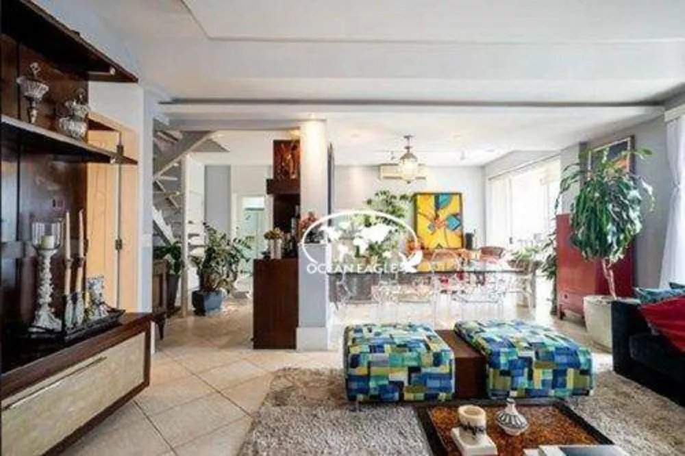 Cobertura, 3 quartos, 190 m² - Foto 3