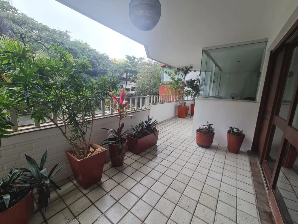 Apartamento, 4 quartos, 213 m² - Foto 2