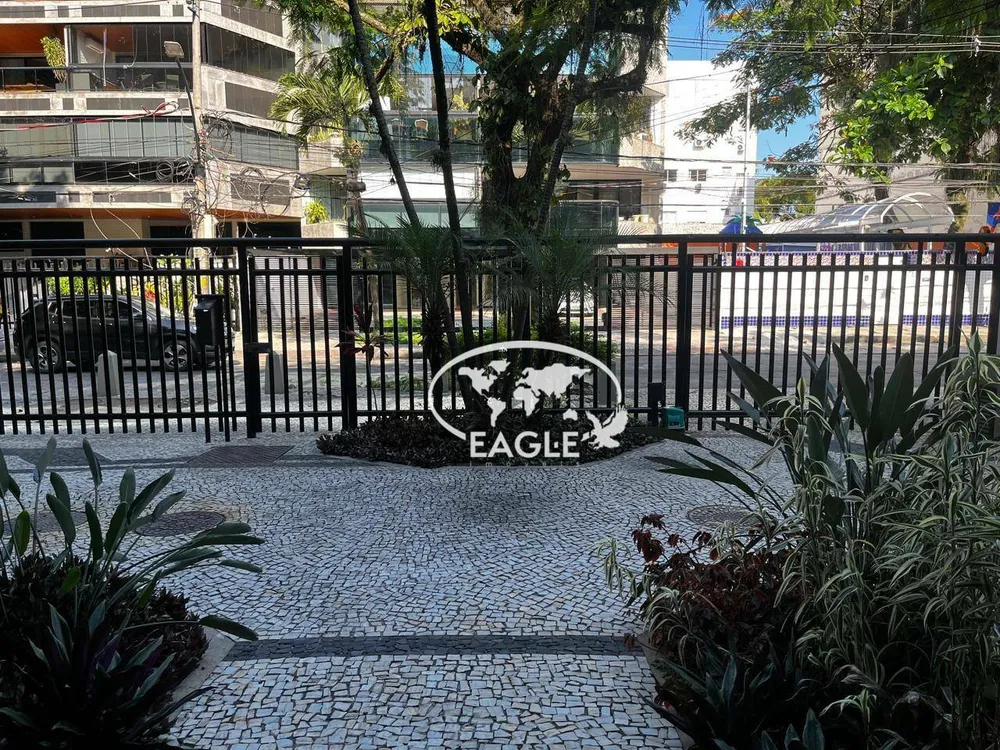 Apartamento, 3 quartos, 140 m² - Foto 2
