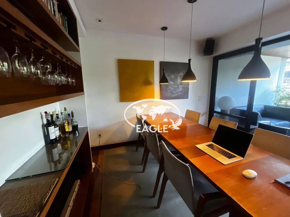 Apartamento, 3 quartos, 140 m² - Foto 3