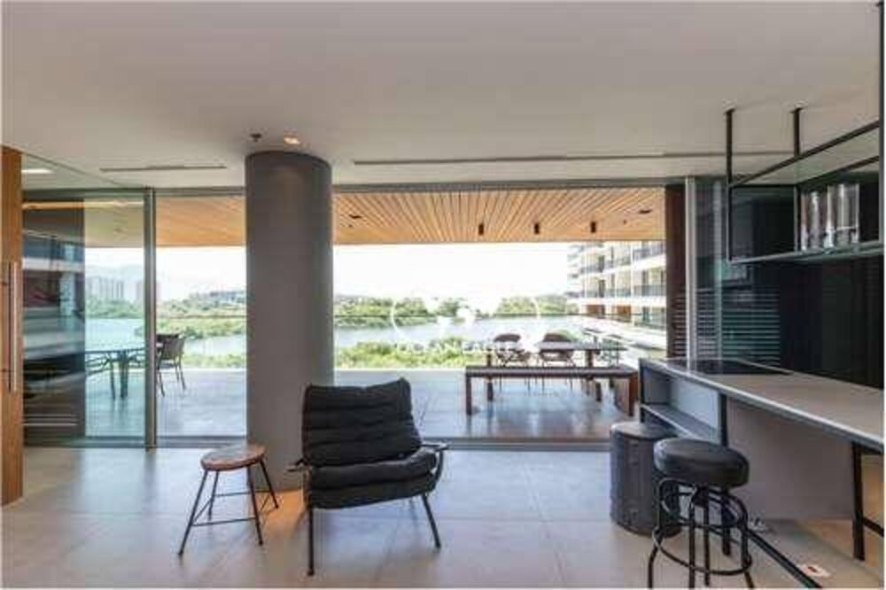 Apartamento, 1 quarto, 130 m² - Foto 2