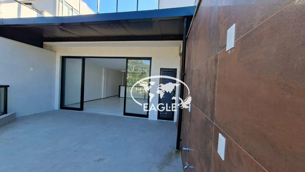 Cobertura, 3 quartos, 205 m² - Foto 12