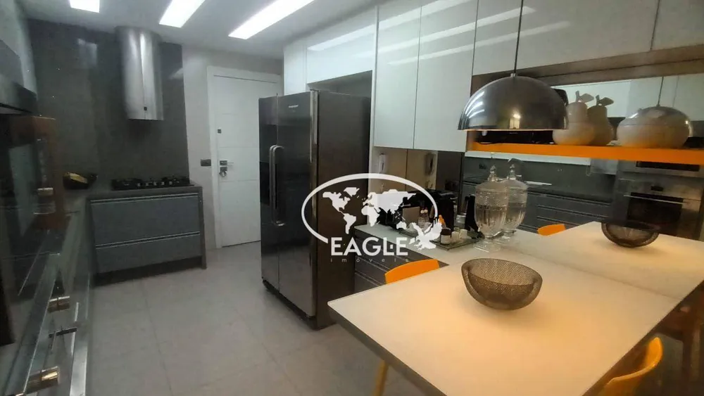 Apartamento, 3 quartos, 190 m² - Foto 15