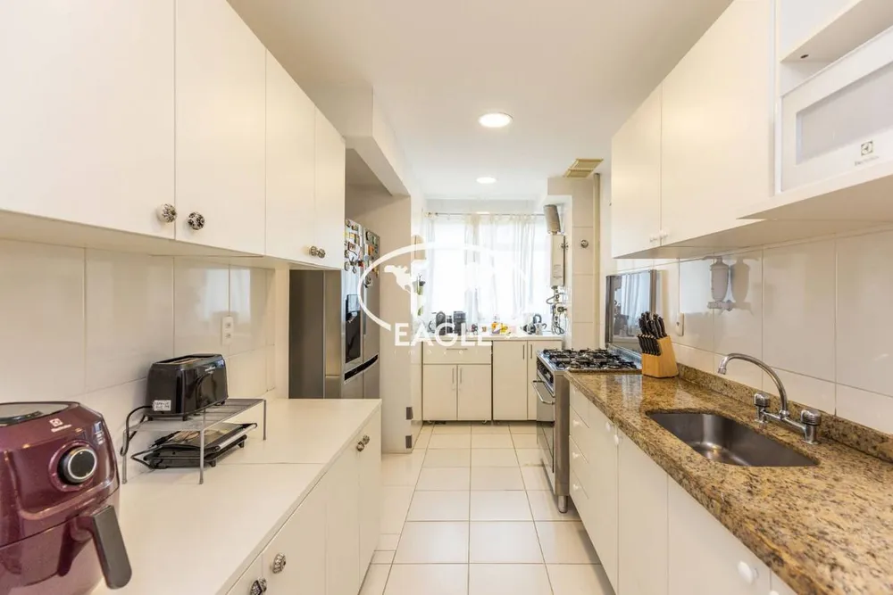 Cobertura, 2 quartos, 216 m² - Foto 9