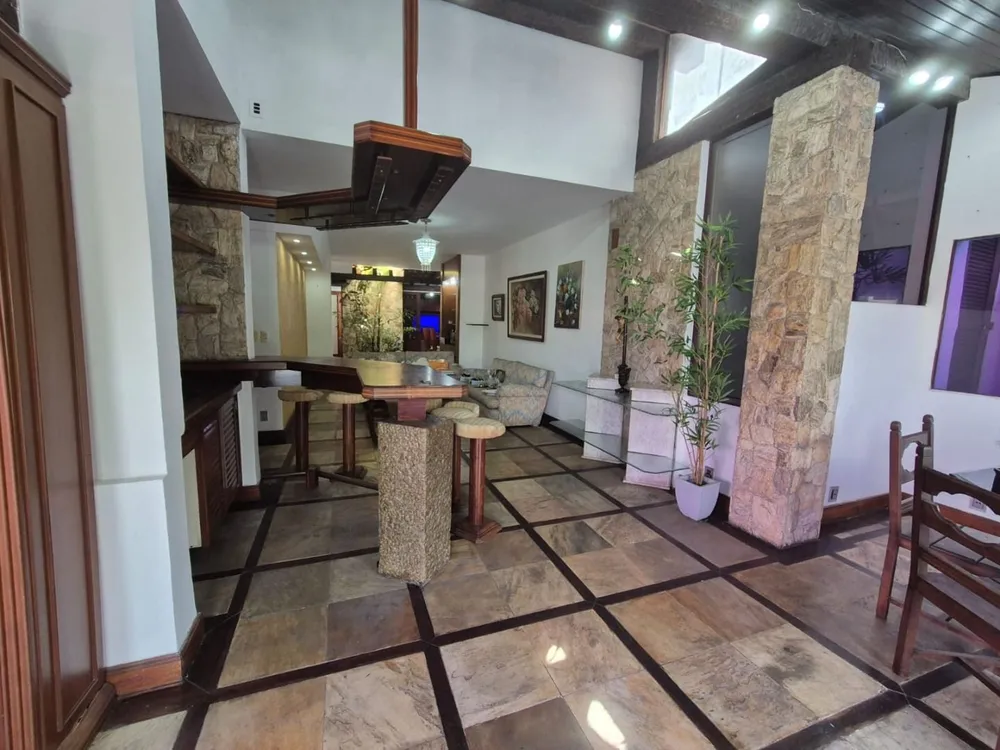 Cobertura, 3 quartos, 301 m² - Foto 3