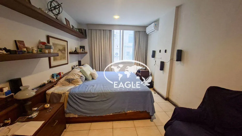 Apartamento, 3 quartos, 160 m² - Foto 2