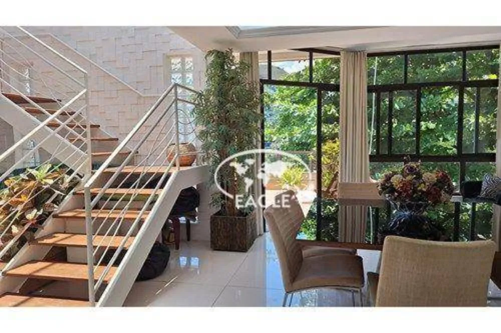 Cobertura, 3 quartos, 267 m² - Foto 2