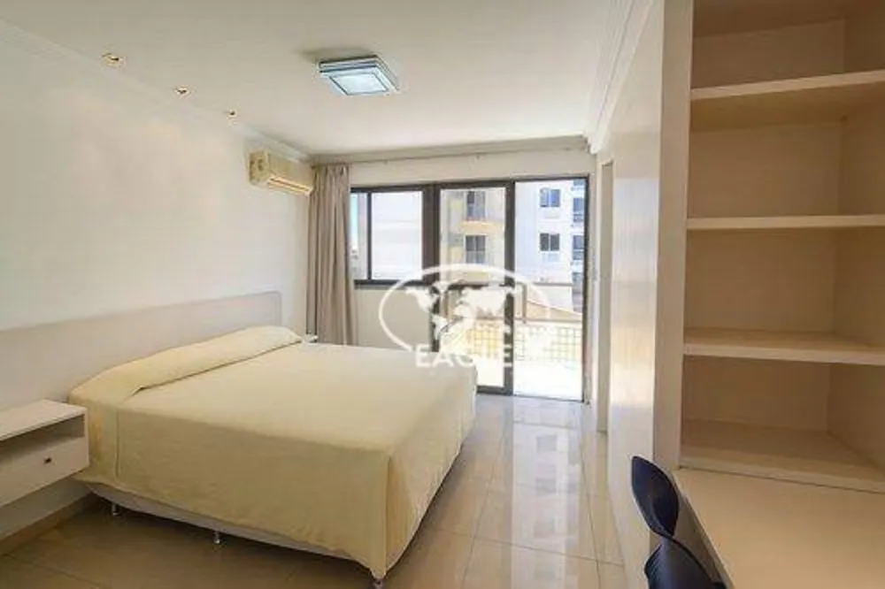 Cobertura, 3 quartos, 267 m² - Foto 24