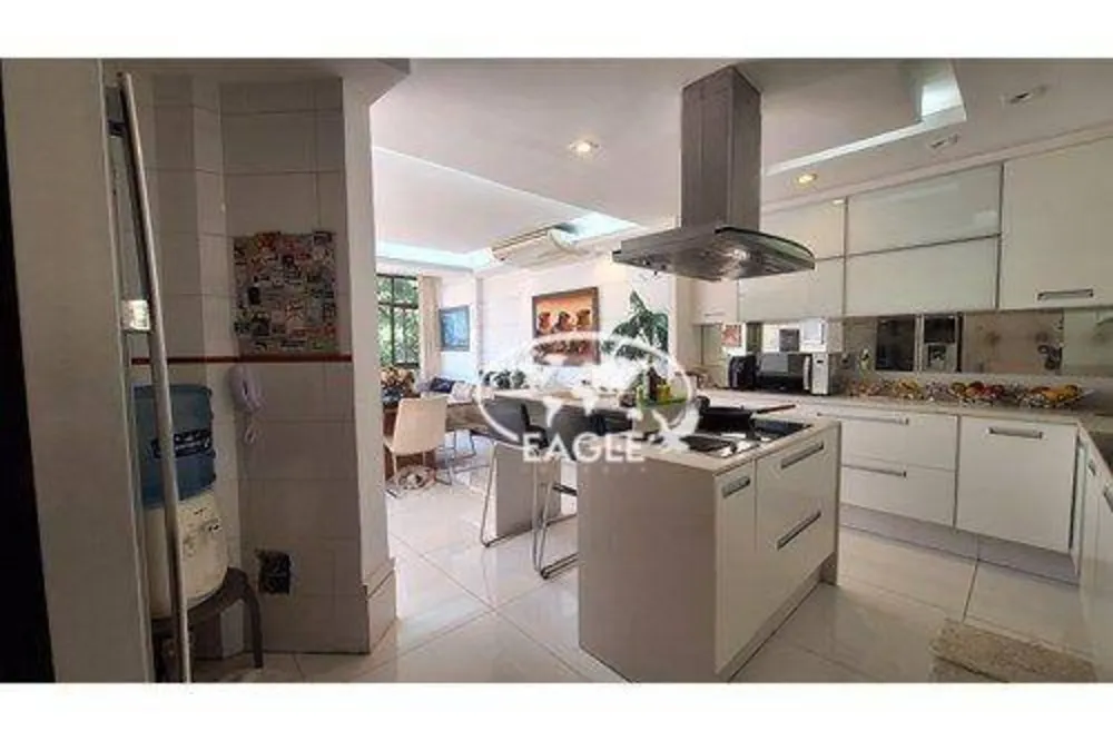 Cobertura, 3 quartos, 267 m² - Foto 16
