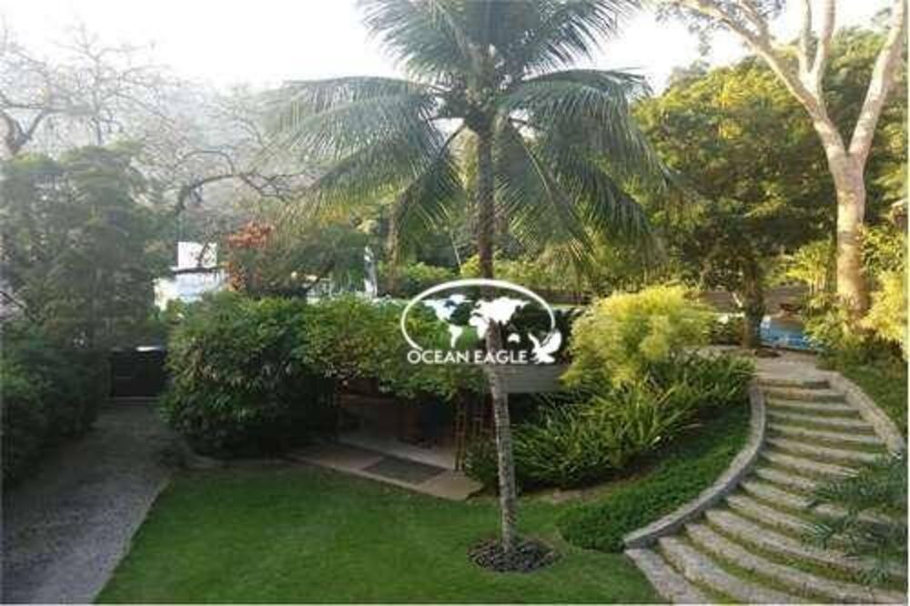 Casa de Condomínio à venda com 4 quartos, 950m² - Foto 1