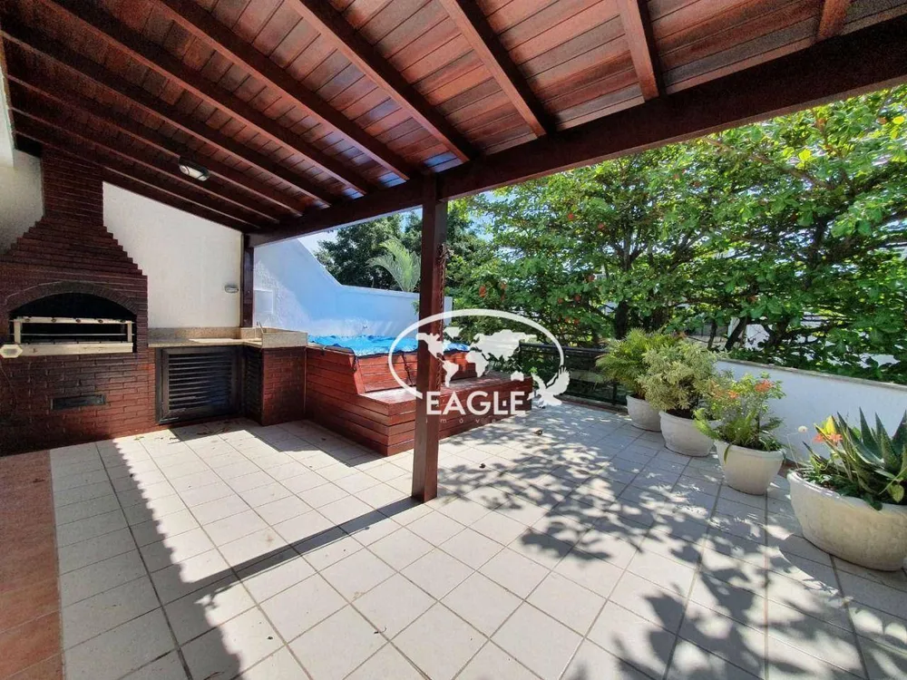 Cobertura, 4 quartos, 222 m² - Foto 2