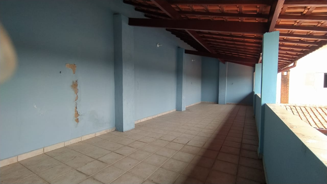 Casa à venda com 3 quartos, 215m² - Foto 10