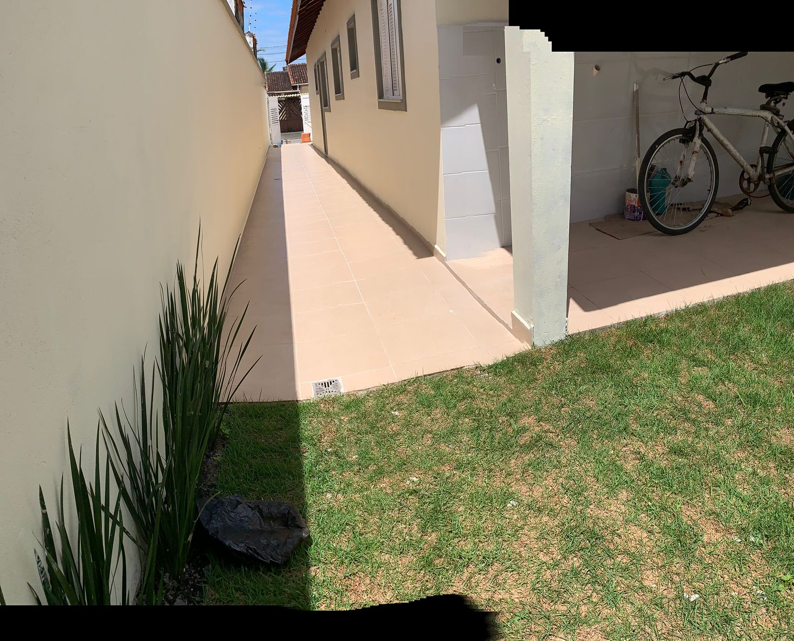 Casa à venda com 2 quartos, 60m² - Foto 6