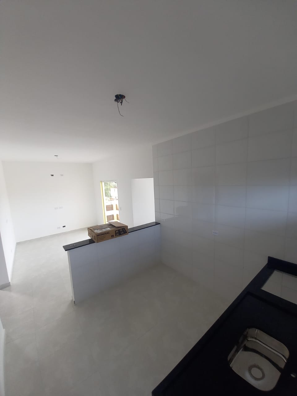 Casa à venda com 2 quartos, 75m² - Foto 2