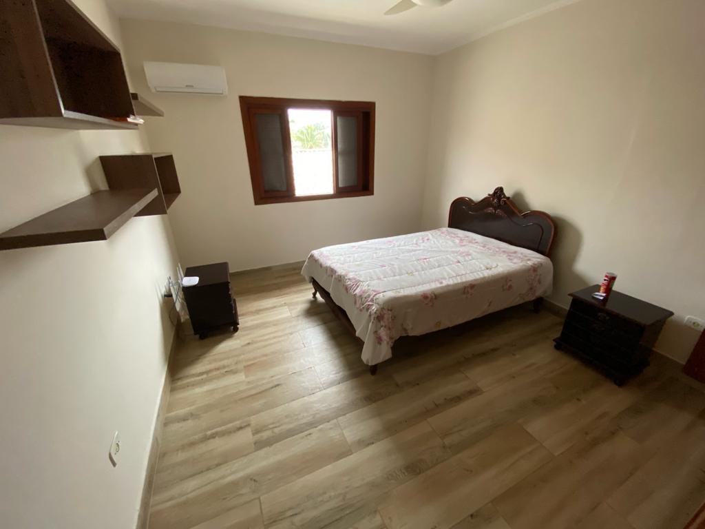 Casa à venda com 4 quartos, 600m² - Foto 21