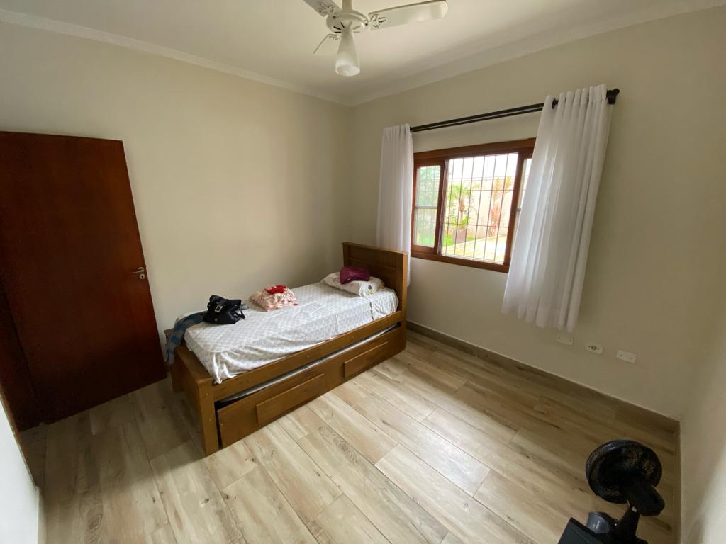 Casa à venda com 4 quartos, 600m² - Foto 16