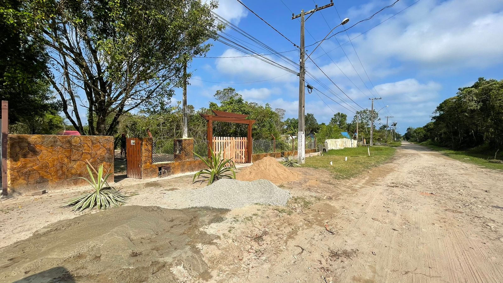 Chácara à venda com 2 quartos, 1600m² - Foto 3