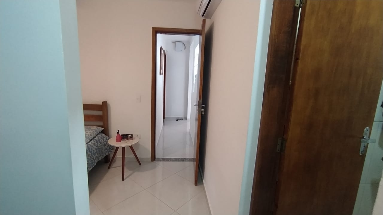 Casa à venda com 2 quartos, 63m² - Foto 3