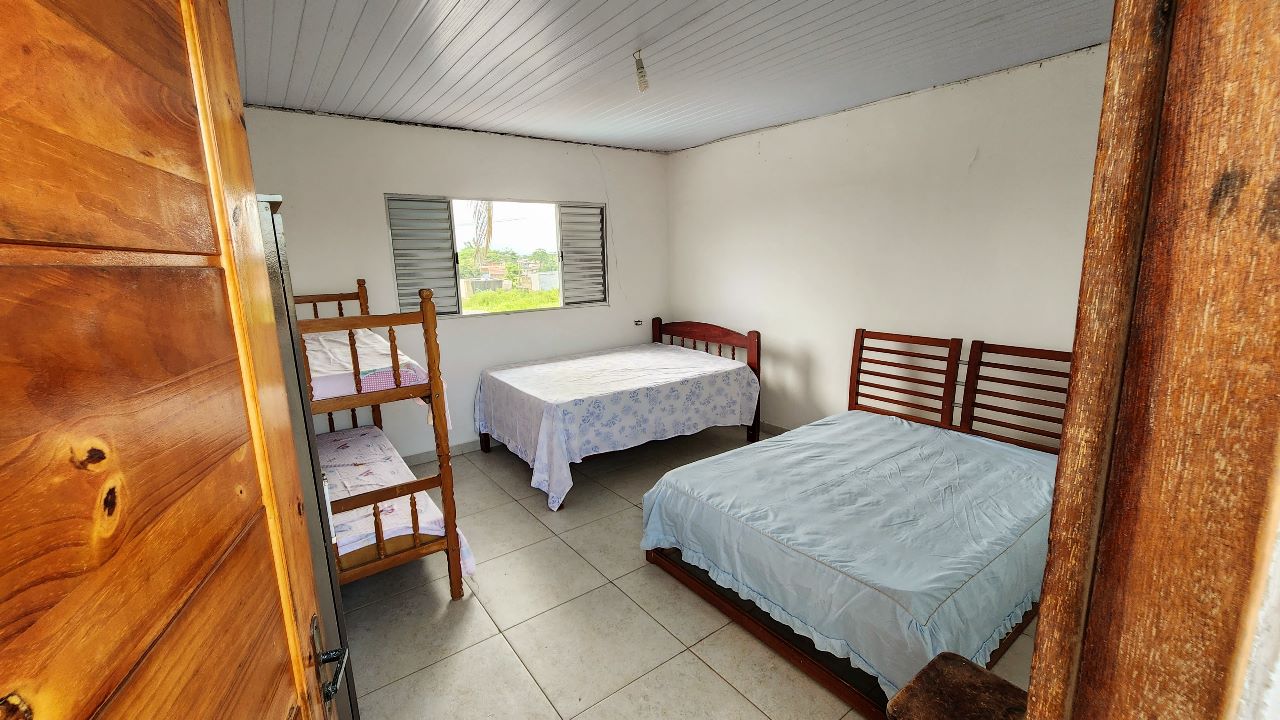 Casa à venda com 5 quartos, 195m² - Foto 22