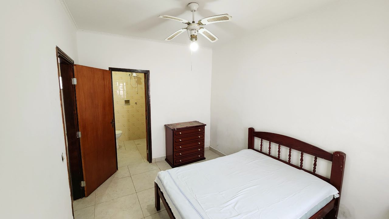 Casa à venda com 5 quartos, 195m² - Foto 17