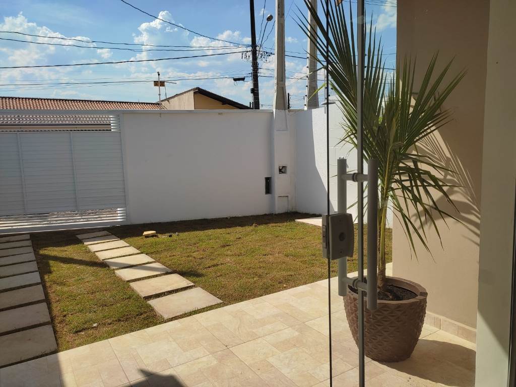 Casa à venda com 3 quartos, 97m² - Foto 3