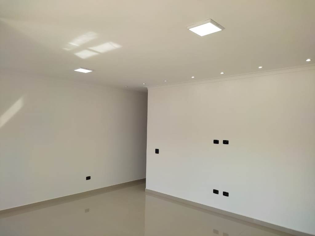 Casa à venda com 3 quartos, 97m² - Foto 6