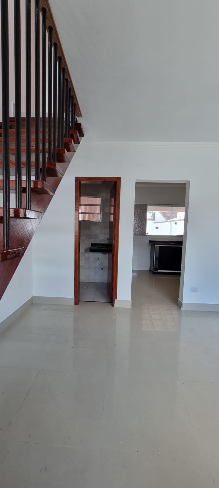 Casa à venda com 2 quartos, 89m² - Foto 11