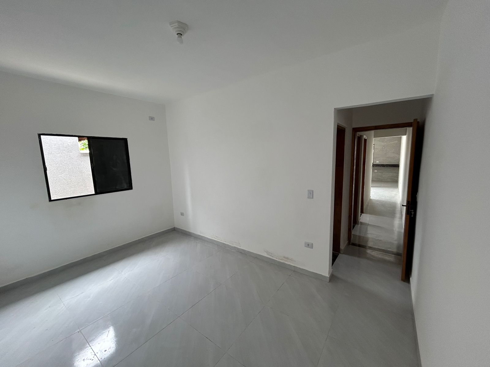 Casa à venda com 2 quartos, 72m² - Foto 11