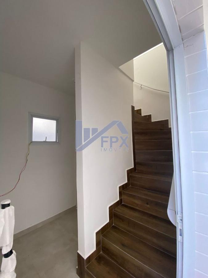 Casa à venda com 2 quartos, 49m² - Foto 7