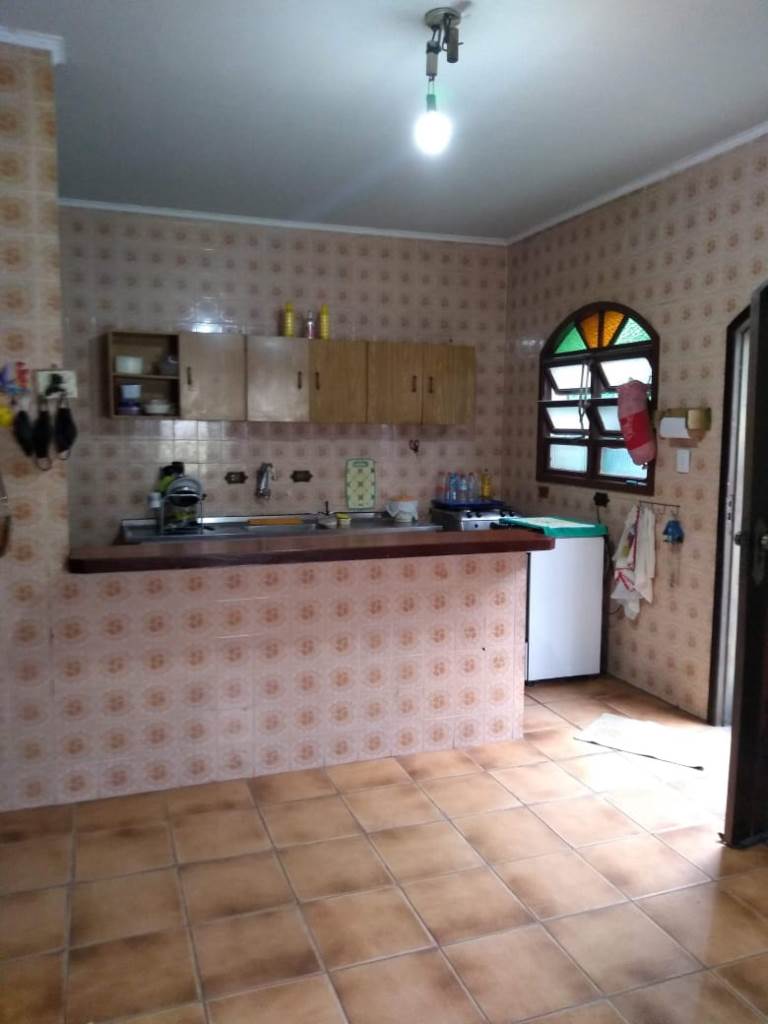 Apartamento à venda com 3 quartos, 207m² - Foto 9