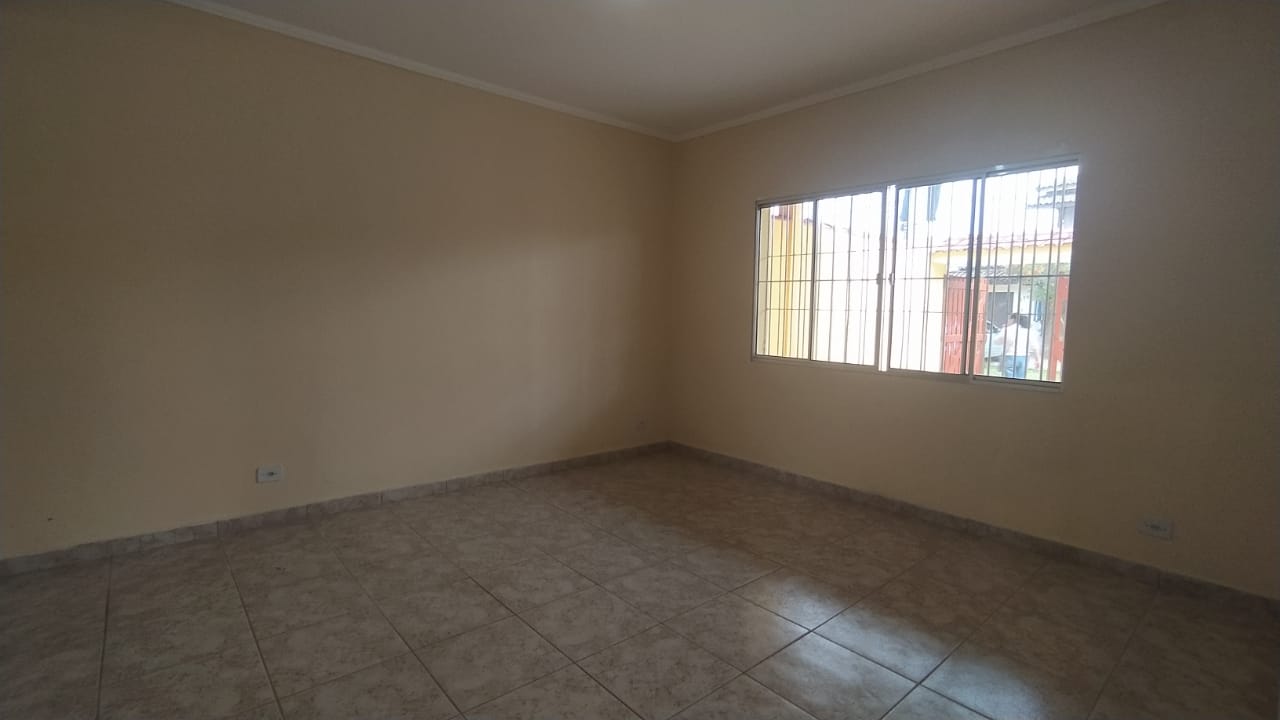 Casa à venda com 2 quartos, 63m² - Foto 11