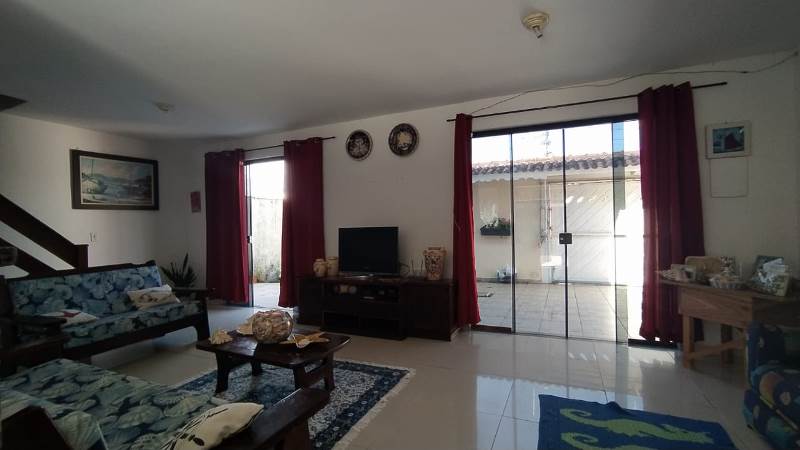 Casa à venda com 4 quartos, 204m² - Foto 14