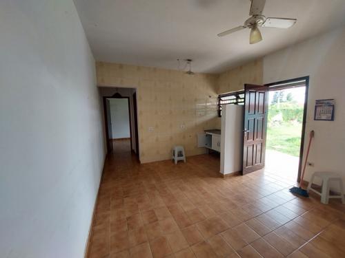 Casa à venda com 2 quartos, 69m² - Foto 12