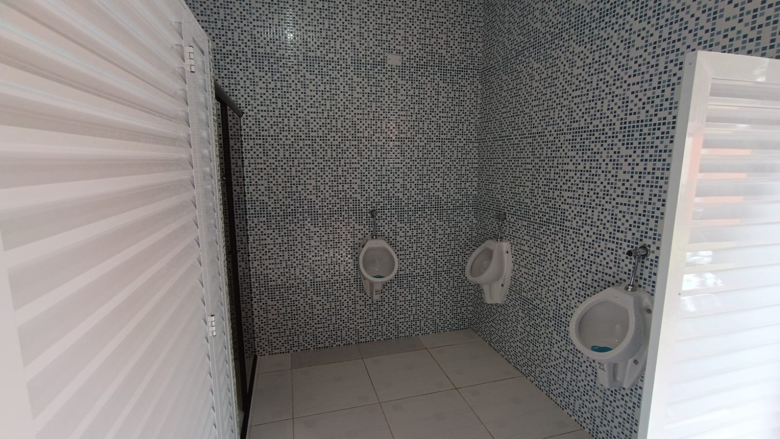 Chácara à venda com 1 quarto, 74m² - Foto 2