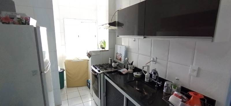 Apartamento à venda com 2 quartos, 80m² - Foto 7