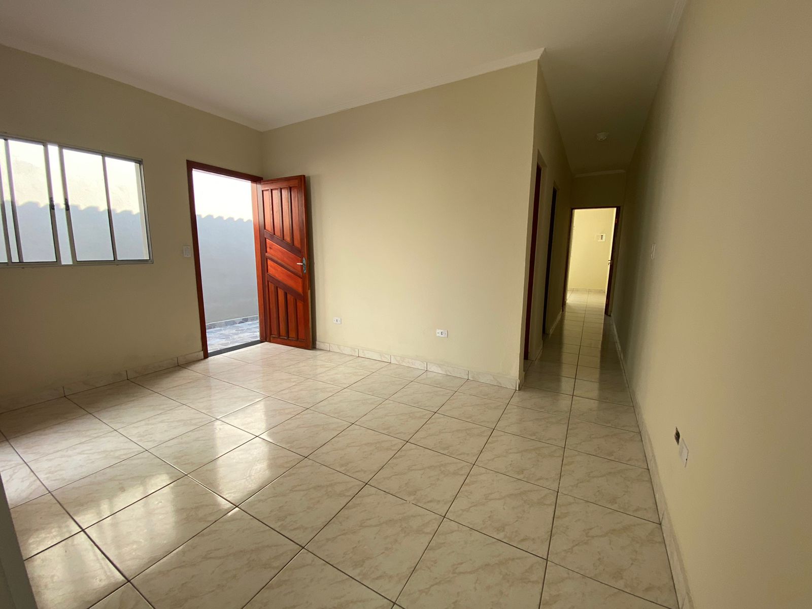 Casa à venda com 2 quartos, 70m² - Foto 6