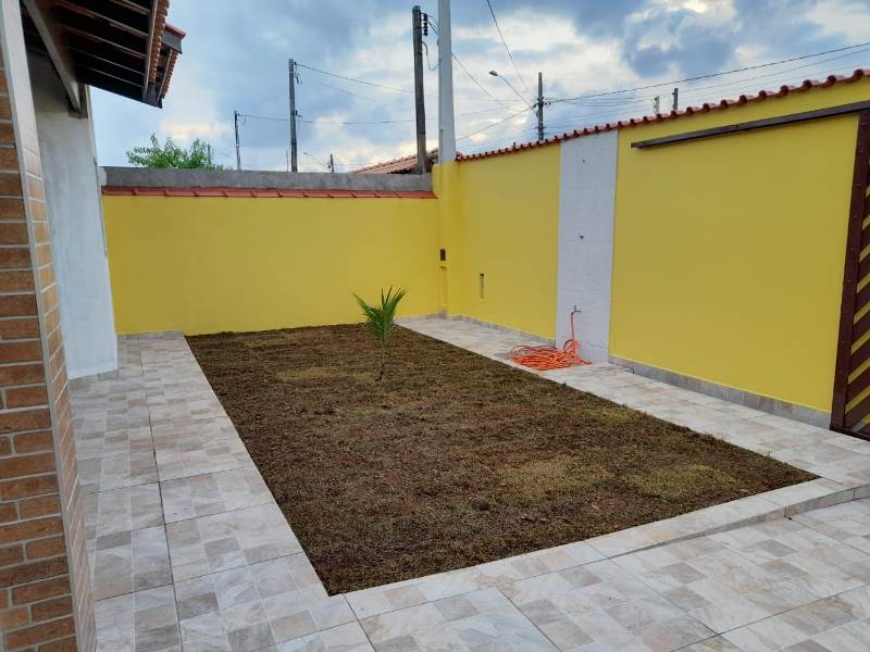 Casa à venda com 2 quartos, 95m² - Foto 4