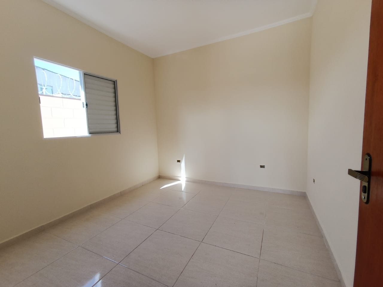 Casa à venda com 2 quartos, 68m² - Foto 11