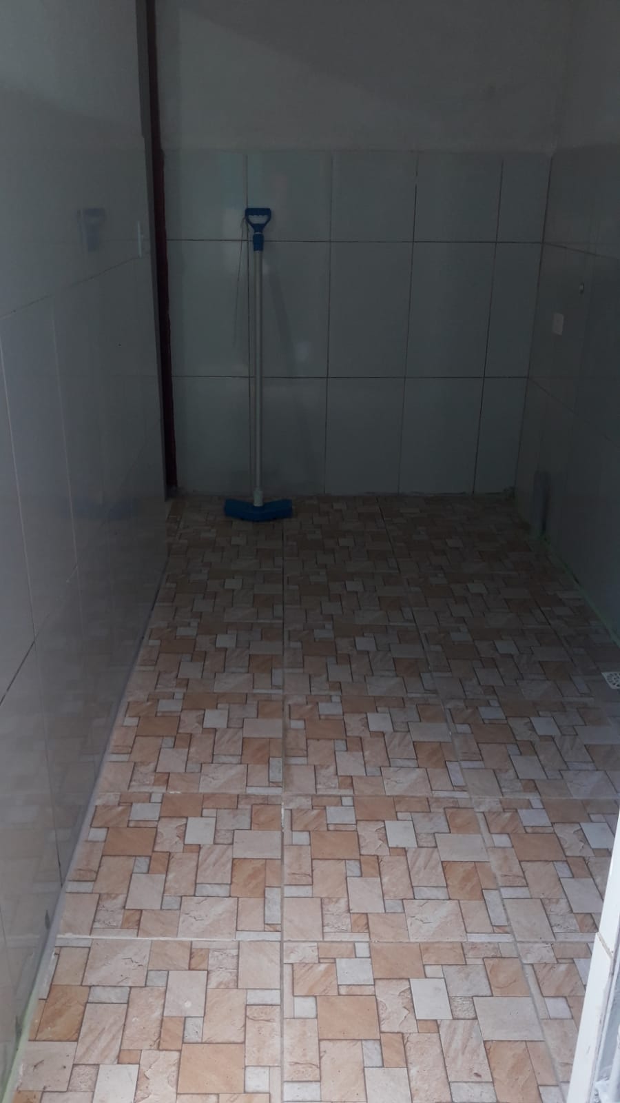 Casa à venda com 4 quartos, 160m² - Foto 2