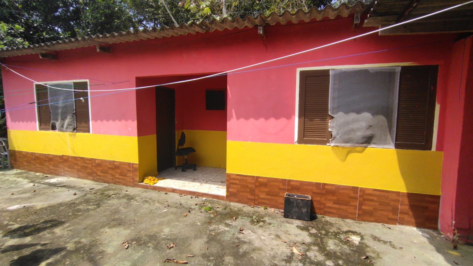 Chácara à venda com 4 quartos, 100m² - Foto 1