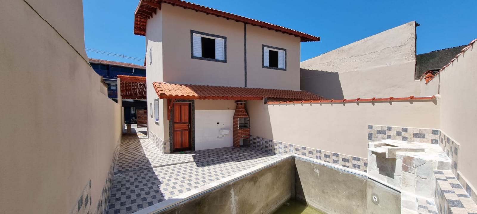 Casa à venda com 2 quartos, 90m² - Foto 6