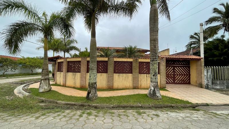 Casa à venda com 3 quartos, 120m² - Foto 11