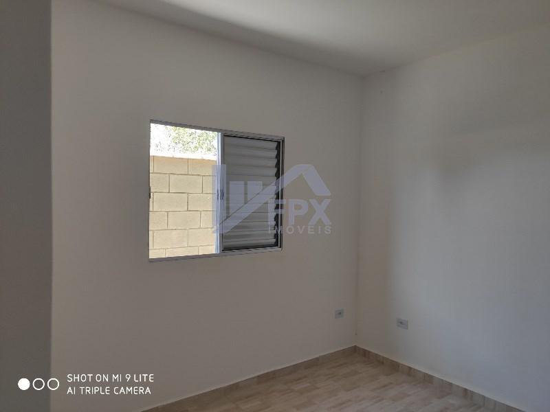 Casa à venda com 2 quartos, 56m² - Foto 5