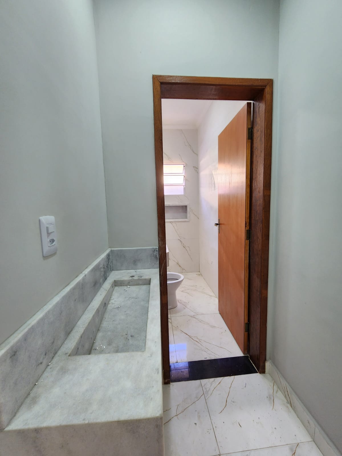 Casa Comercial à venda com 2 quartos, 72m² - Foto 4