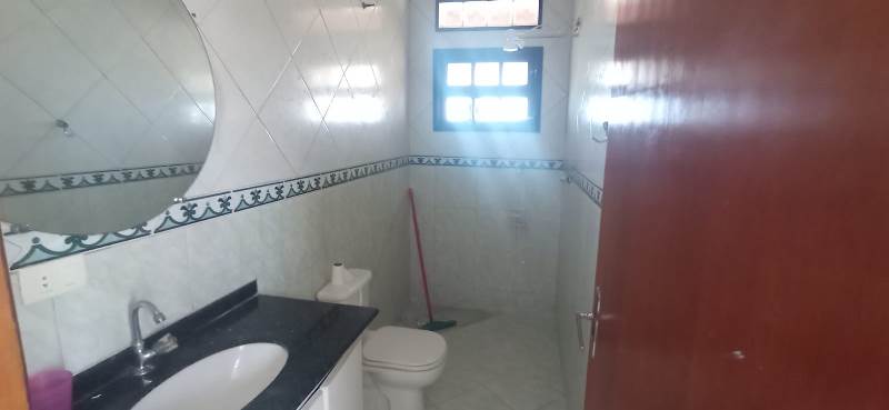 Apartamento à venda com 3 quartos, 198m² - Foto 2