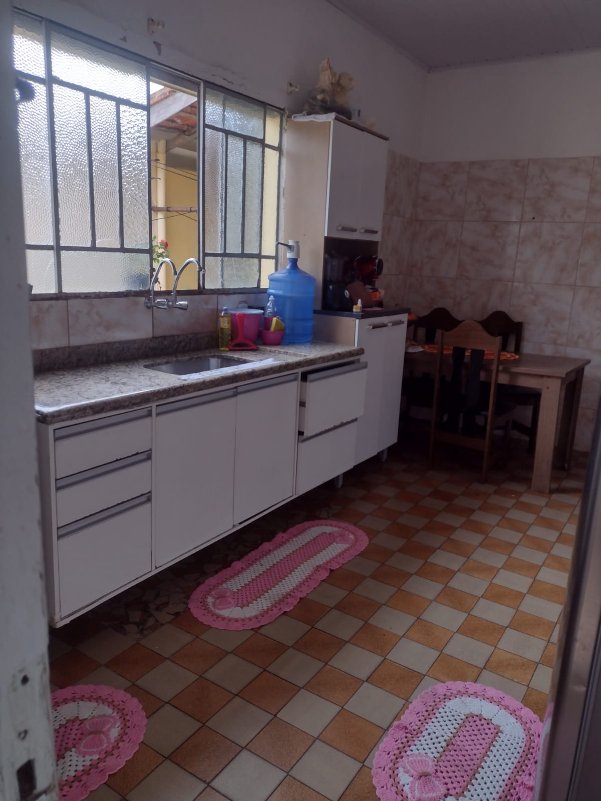 Casa à venda com 3 quartos, 200m² - Foto 2