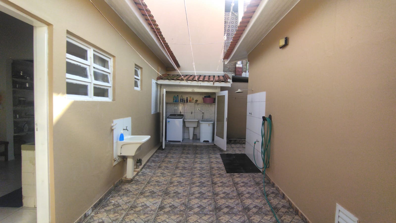 Casa à venda com 4 quartos, 170m² - Foto 40