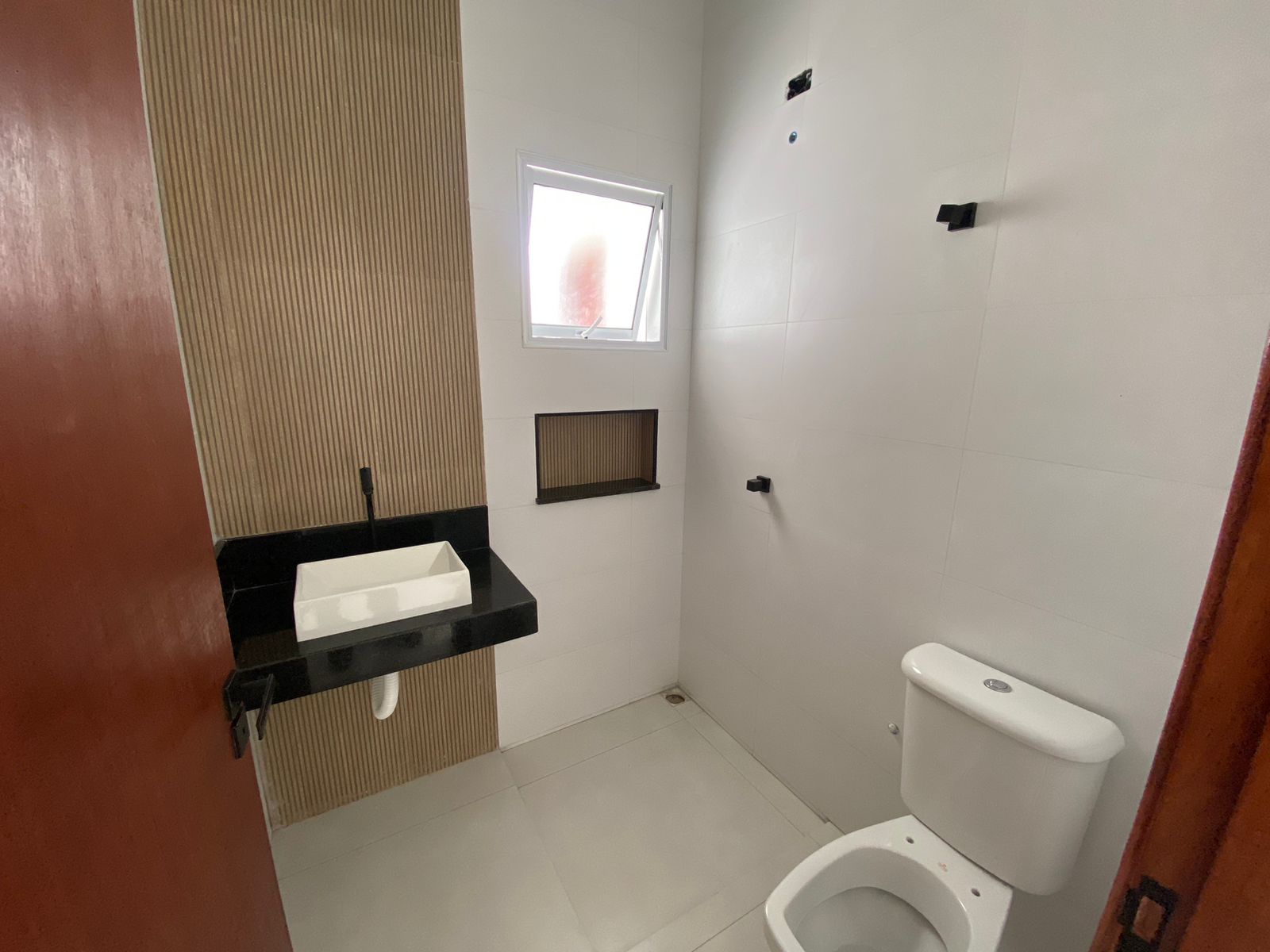 Casa à venda com 2 quartos, 74m² - Foto 2